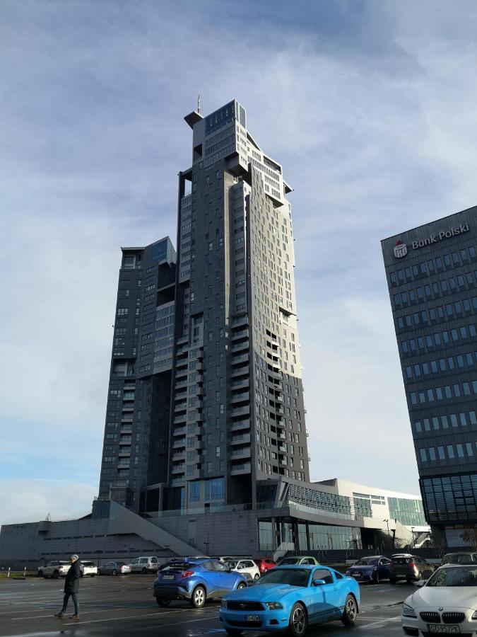 Sea Towers 
